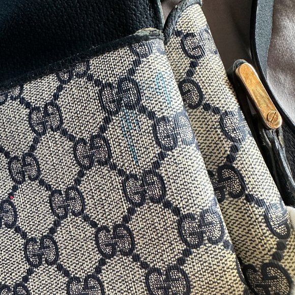 Vintage GUCCI GG Monogram Canvas Flap Should Bag | From the 80s - Picture 16 of 16